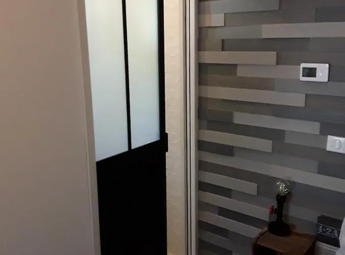 Joli 2 Pieces Esprit Loft Moderne Apartmán Pau